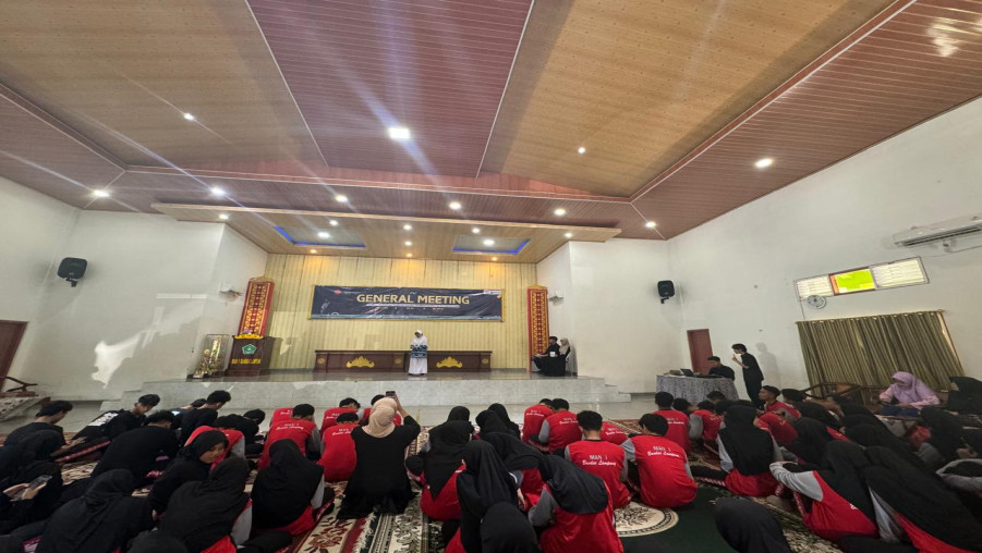 General Meeting Siswa Kelas X Unggul MAN 1 Bandar Lampung Bersama Tim Tutor Garlint, Kampung Inggris