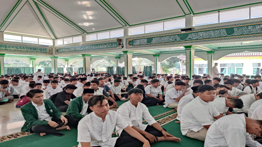 MAN 1 Bandar Lampung Peringati Maulid Nabi