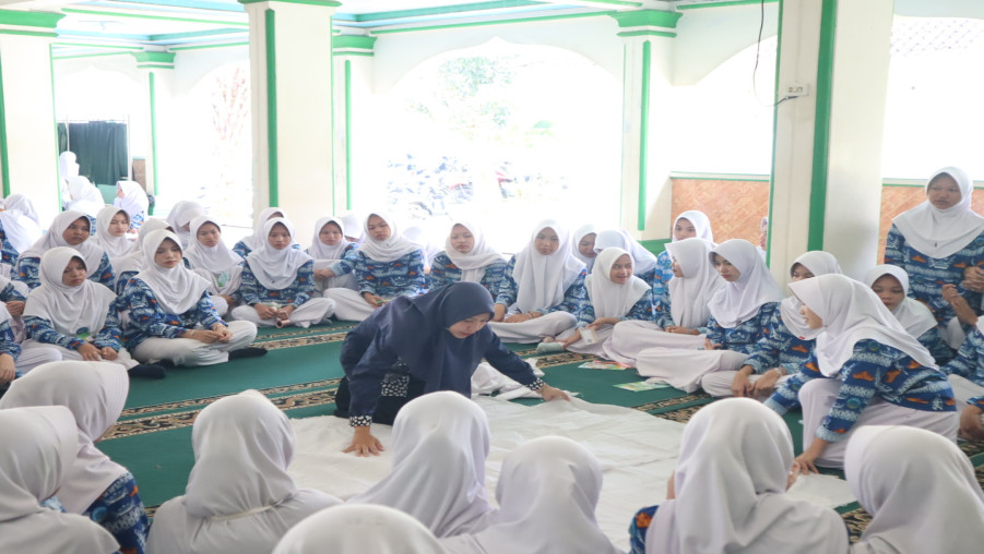 Ramadan Ceria Hari Ke-7, MAN 1 Bandar Lampung Berikan Materi Pemulasaraan Jenazah