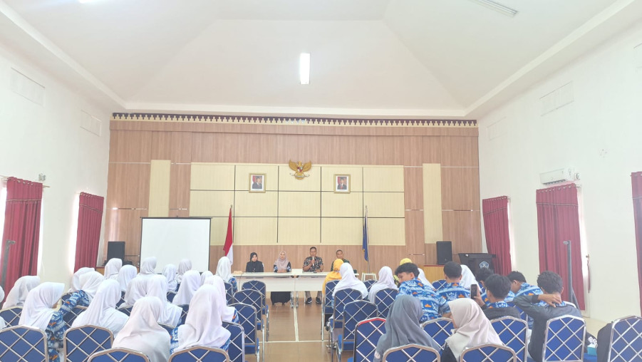 Perkaya Wawasan, Kelas Unggulan MAN 1 Bandar Lampung Kunjungi Balai Bahasa Provinsi Lampung