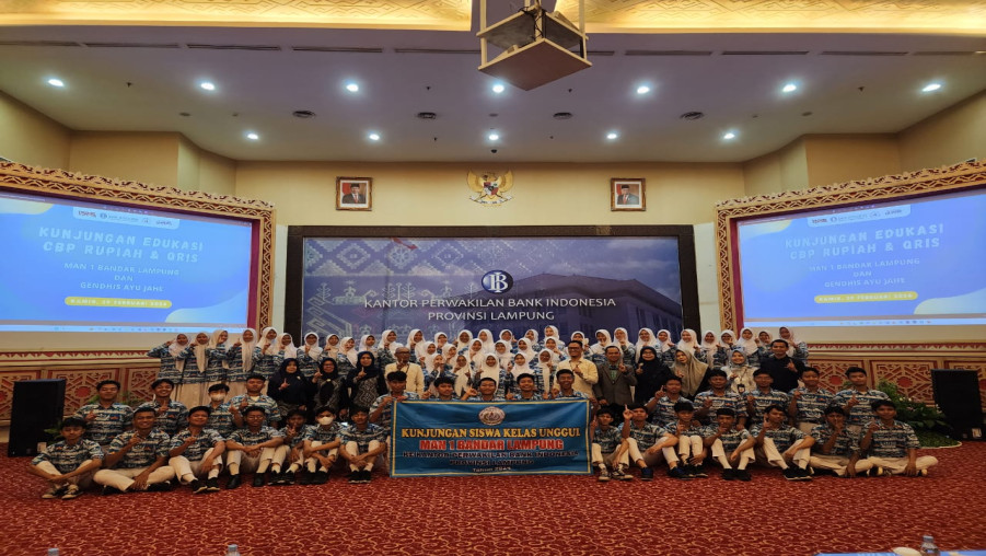 Timba Ilmu Ekonomi, Siswa-Siswi Kelas XI Unggul Program Ilmu-Ilmu Sosial MAN 1 Bandarlampung Kunjungi Perwakilan Bank Indonesia Provinsi Lampung