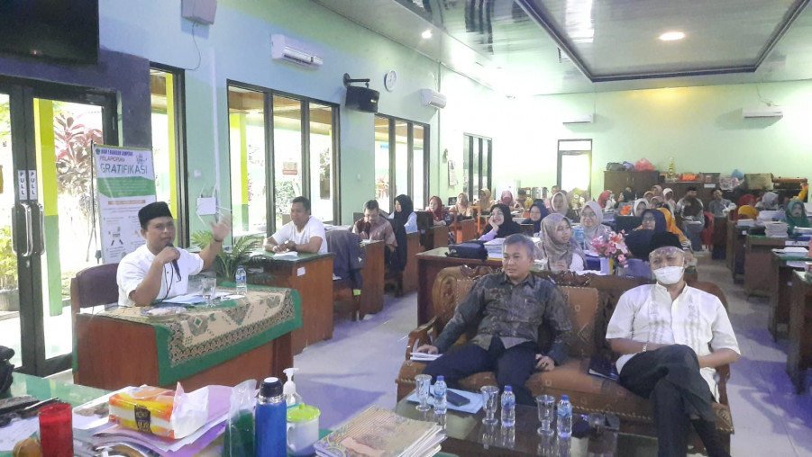 Morning Briefing MAN 1 Bandar Lampung