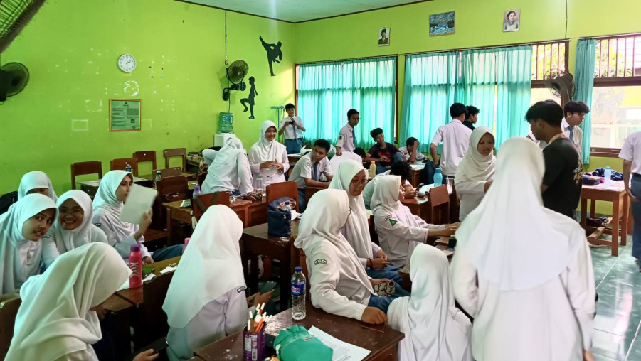 Sosialisasi Mahasiswa Universitas Padjajaran di MAN 1 Bandar Lampung