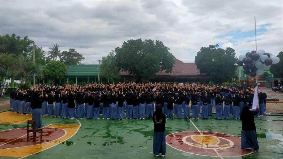 Kebahagiaan dan Kenangan Indah di Last Ceremony Angkatan 43 MAN 1 Bandar Lampung