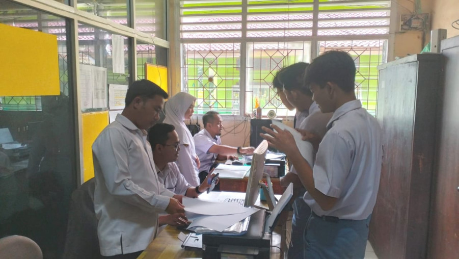 Siswa Kelas XII MAN 1 Bandarlampung Ikuti Tahap Pengisian PDSS