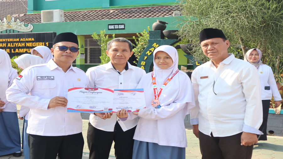 Siswi MAN 1 Bandarlampung Raih Medali Perunggu OSN Kemerdekaan