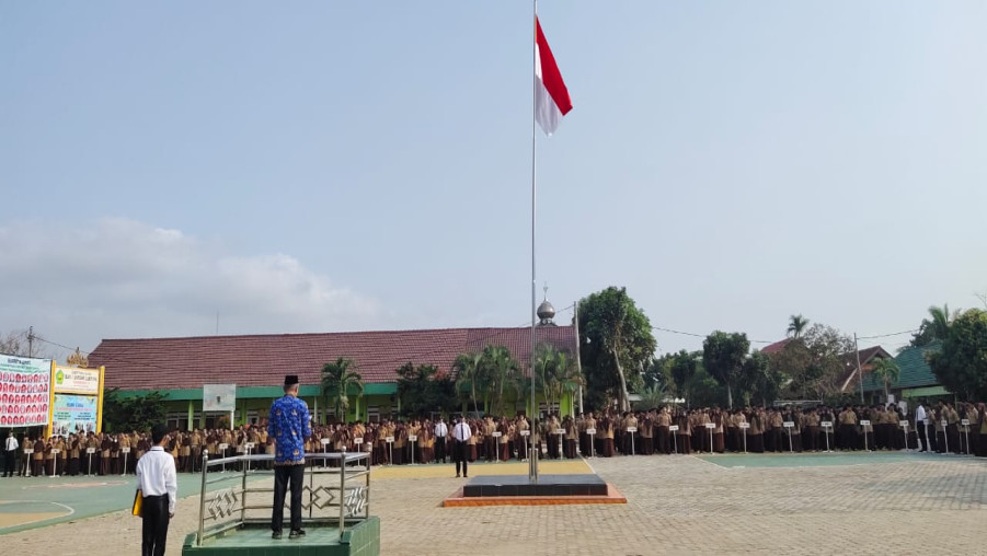 Peringatan Hari Pahlawan di MAN 1 Bandarlampung Berlangsung Hikmat