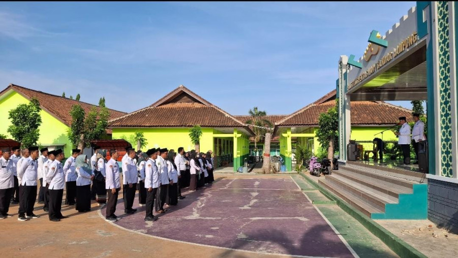 Sejumlah Guru MAN 1 Bandarlampung Ikuti Pelaksanaan AKG