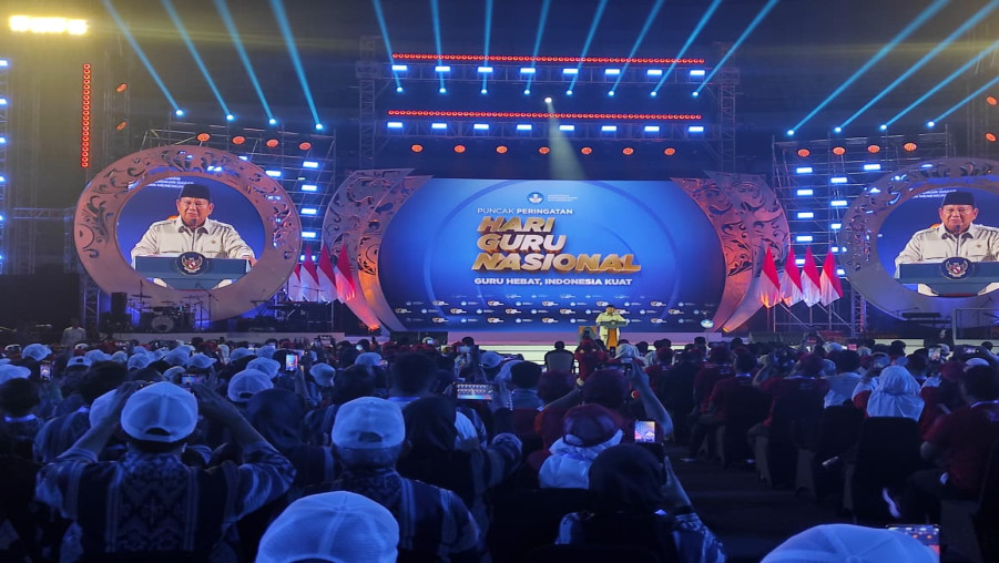 Guru Geografi MAN 1 Bandar Lampung Hadiri Puncak Hari Guru Nasional 2025 di Indonesia Arena