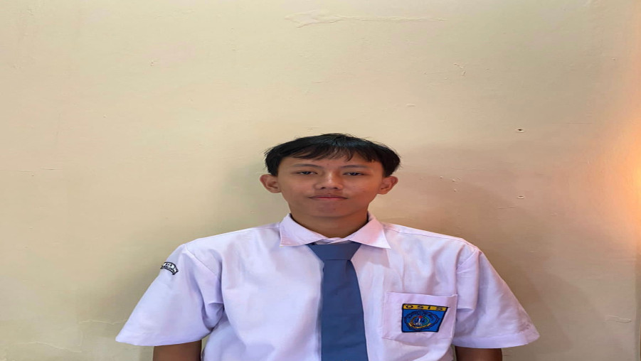 PCC Tingkat Nasional : Siswa MAN 1 Bandar Lampung Sabet Medali Emas