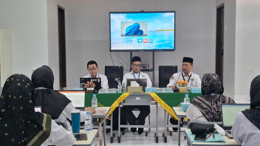 Penilaian Internal ZI, MAN 1 Bandar Lampung Jalani Evaluasi dan Visitasi Lapangan oleh Itjen Kemenag RI