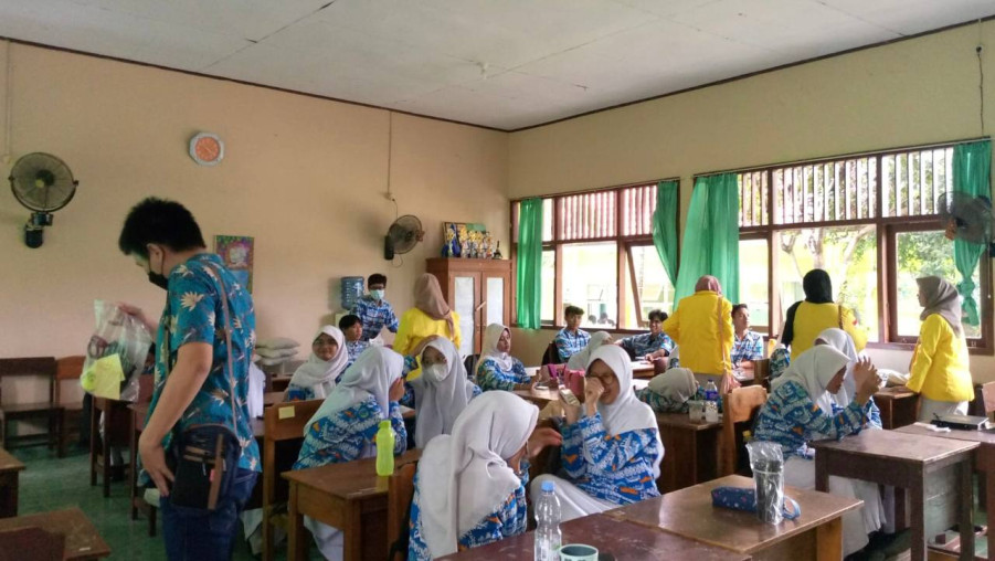 Sosialisasi Universitas Indonesia Oleh Paguyuban SAIMALA UI di MAN 1 Bandar Lampung