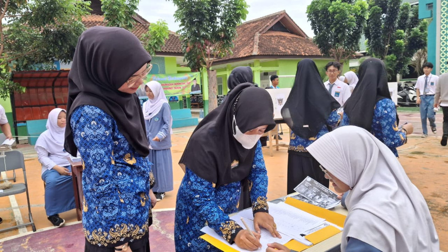 Siswa MAN 1 Bandar Lampung Terapkan Nilai Demokrasi melalui Pemilihan Ketua OSIS