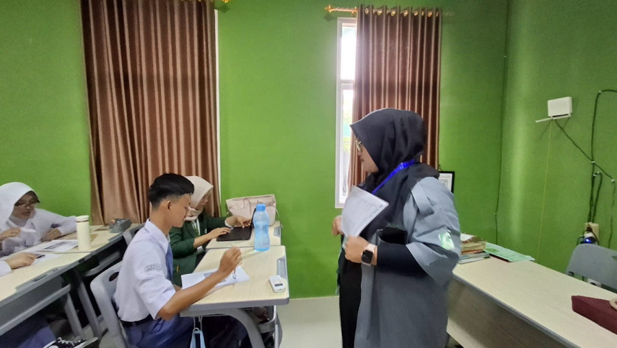 MAN 1 Bandar Lampung Jalin Kolaborasi dengan Garlint English Course melalui Program Parestar