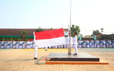 Man 1 Bandar Lampung Melaksanakan Upacara Hari Kesaktian Pancasila