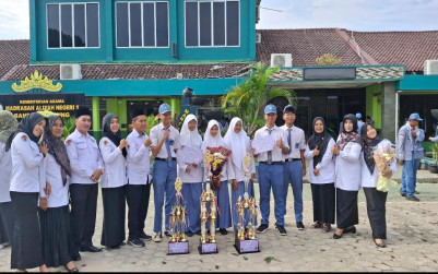 MAN 1 Bandarlampung Raih Juara Umum dalam Gelaran Geografi Festival 4.0 Unila