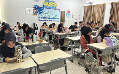 Latih Kesiapan Siswa, MAN 1 Bandar Lampung Gelar Try Out TKA Terintegrasi ANBK Bersama Bimbel Genza