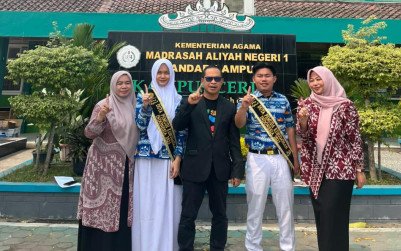 Dua Siswa MAN 1 Bandar Lampung Wakili Indonesia dalam Program Young Diplomat di Malaysia