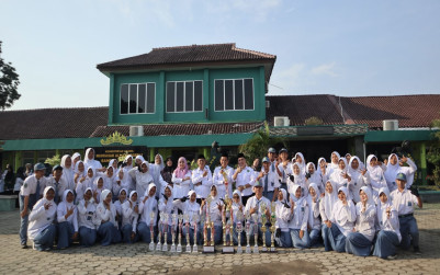 MAN 1 Bandarlampung Gelar Upacara Bendera Rutin Hari Senin