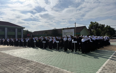 Hari Ketiga MATAMUDA, MAN 1 Bandar Lampung Bekali Murid Baru dengan Pendidikan Karakter dan Kesadaran Hukum