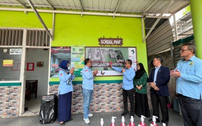 Dukung Madrasah Informatif dan Sehat, KKN-PPL UIN RIL Kelompok 24 Resmikan Dua Program di MAN 1