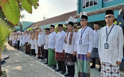 Peringati Hari Santri Nasional 2026, MAN 1 Bandar Lampung Ajak Murid Teladani Perjuangan Ulama