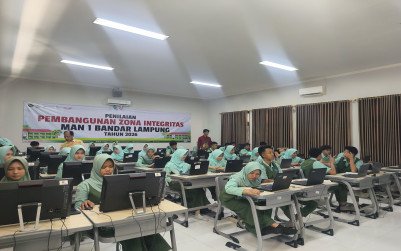 Pastikan Kesiapan Mental dan Teknis, Siswa MAN 1 Bandar Lampung Ikuti Simulasi TKA