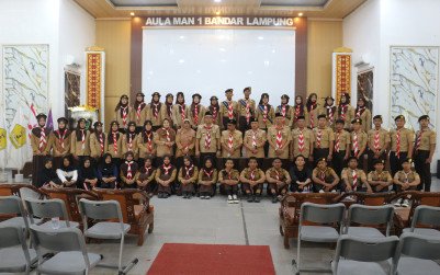 25 Anggota Pramuka MAN 1 Bandar Lampung Ikuti Pelantikan Penegak Bantara